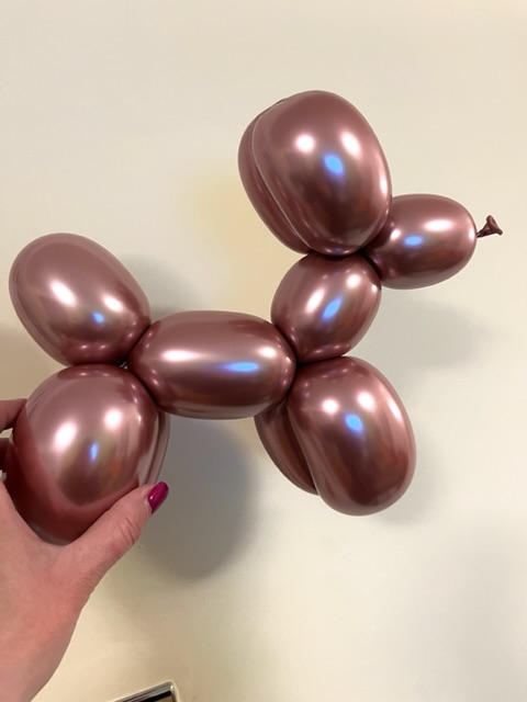 Chrome balloon dog
